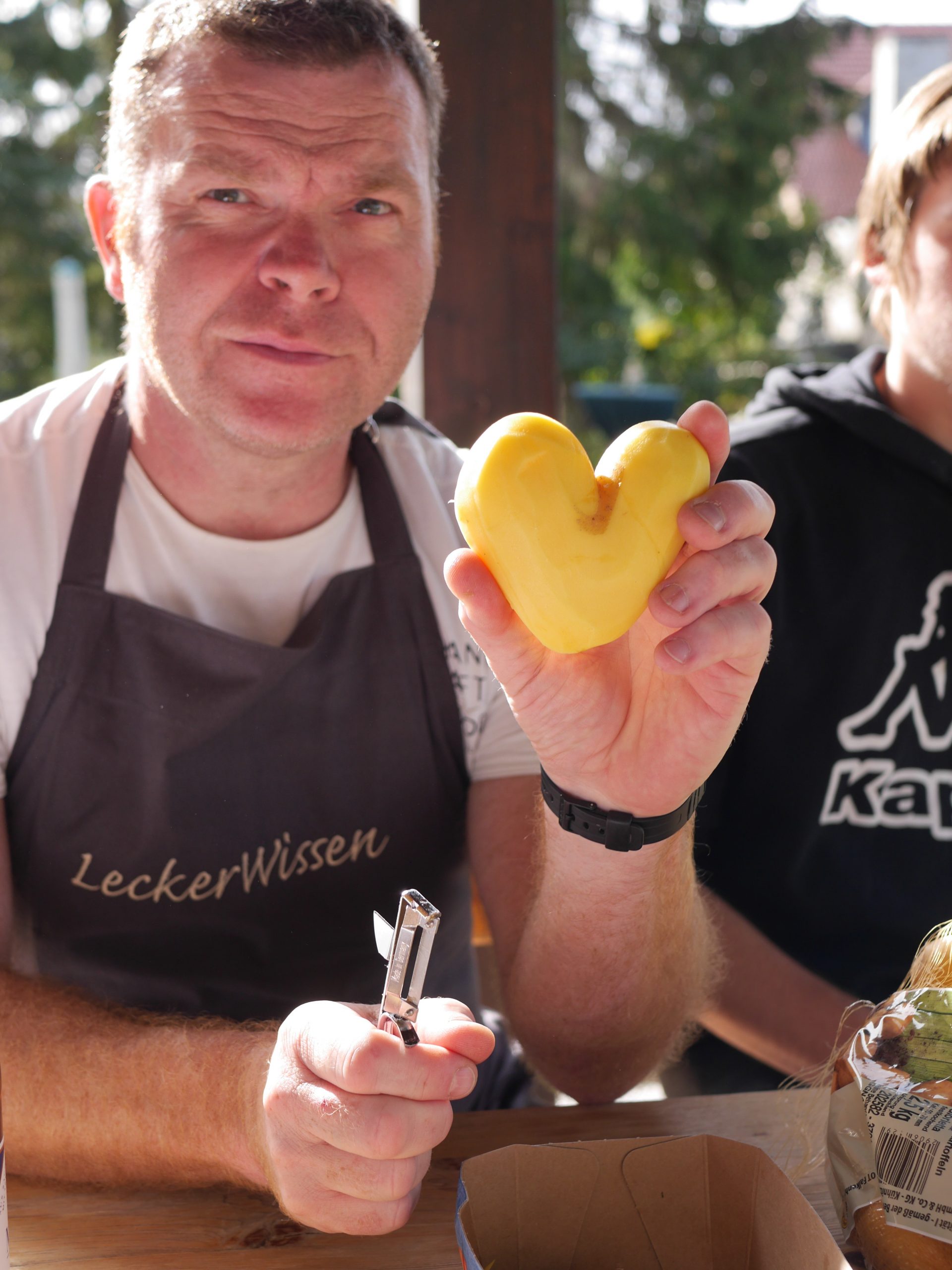 Kartoffelherz wurde geschält